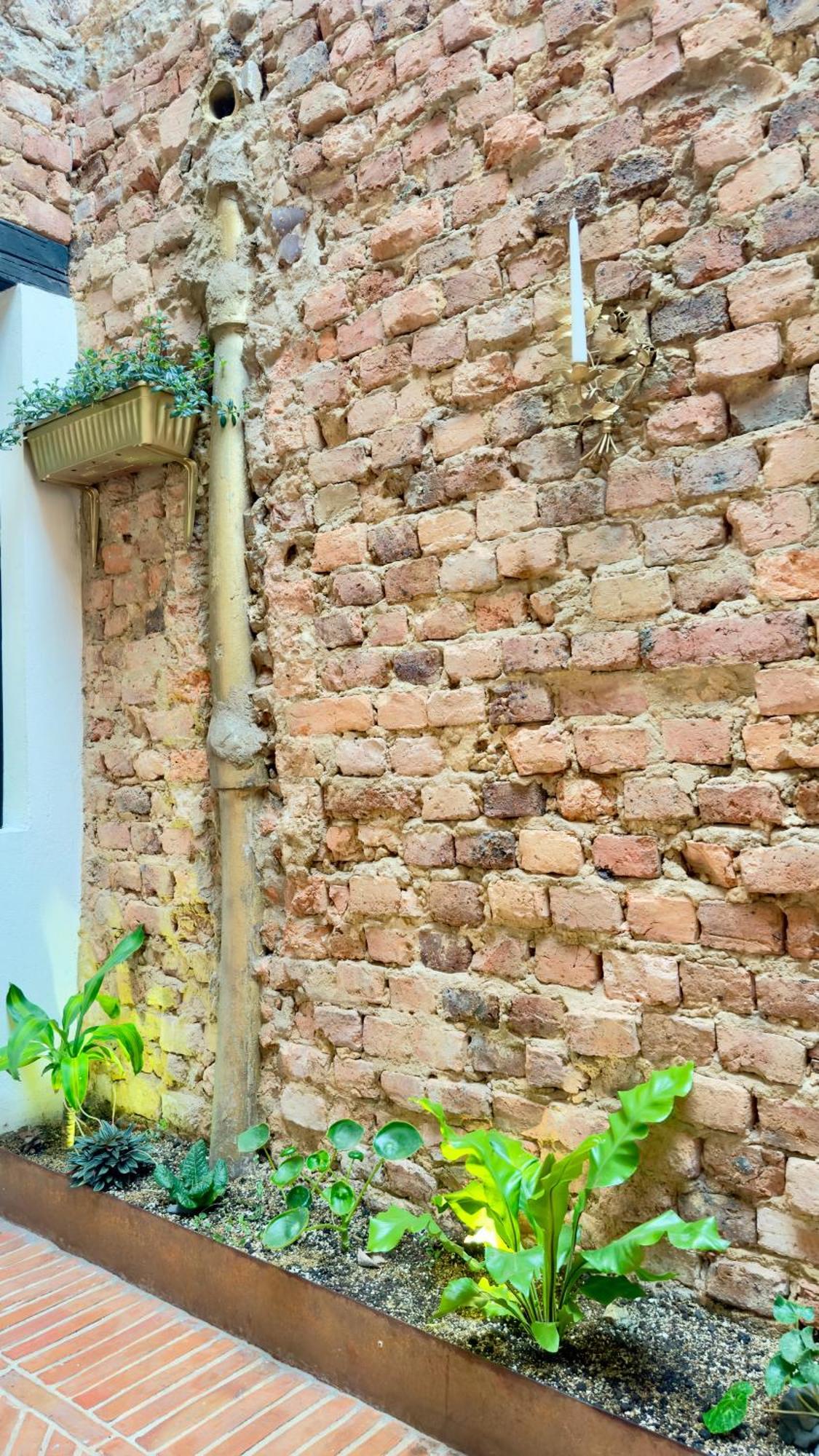 Las Aguas Inn Bogota Exterior photo